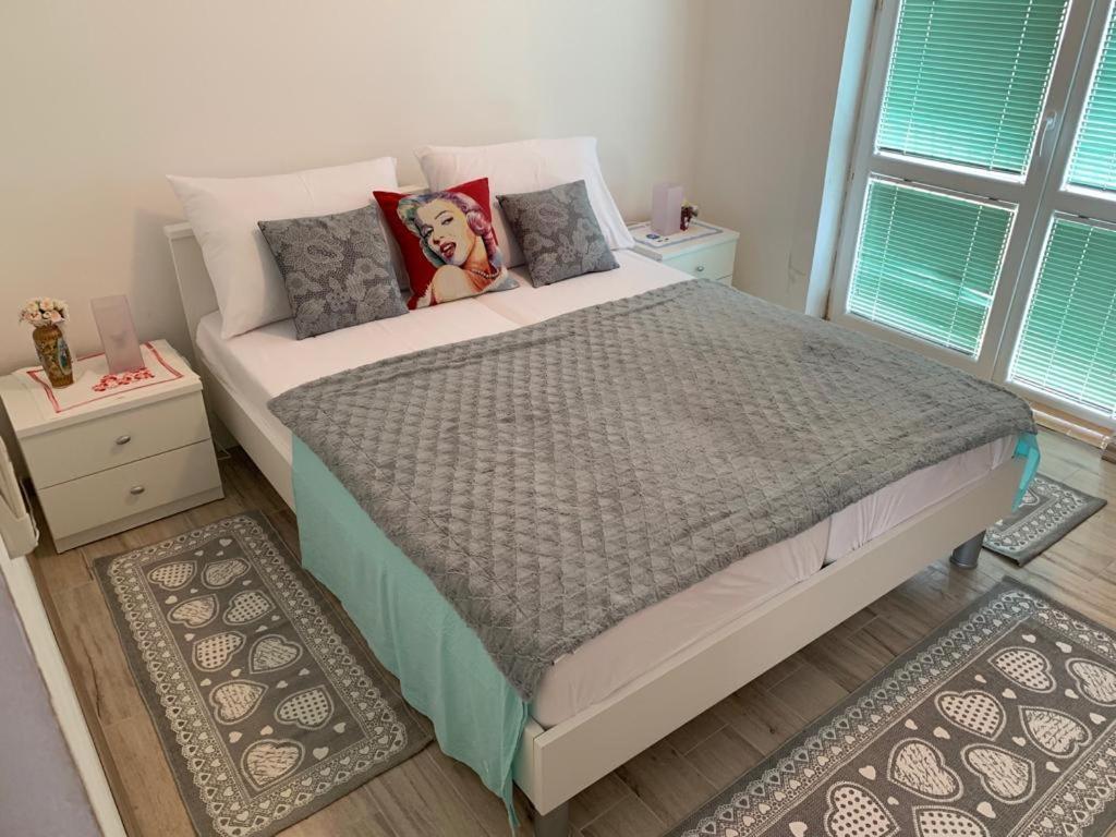 Ana Apartment